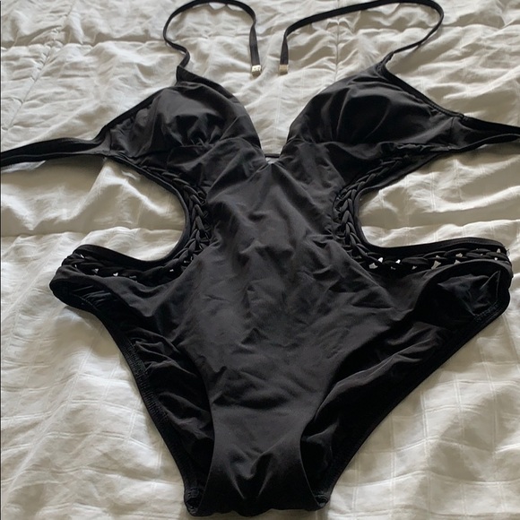 BCBG One piece with cut out - Picture 3 of 5